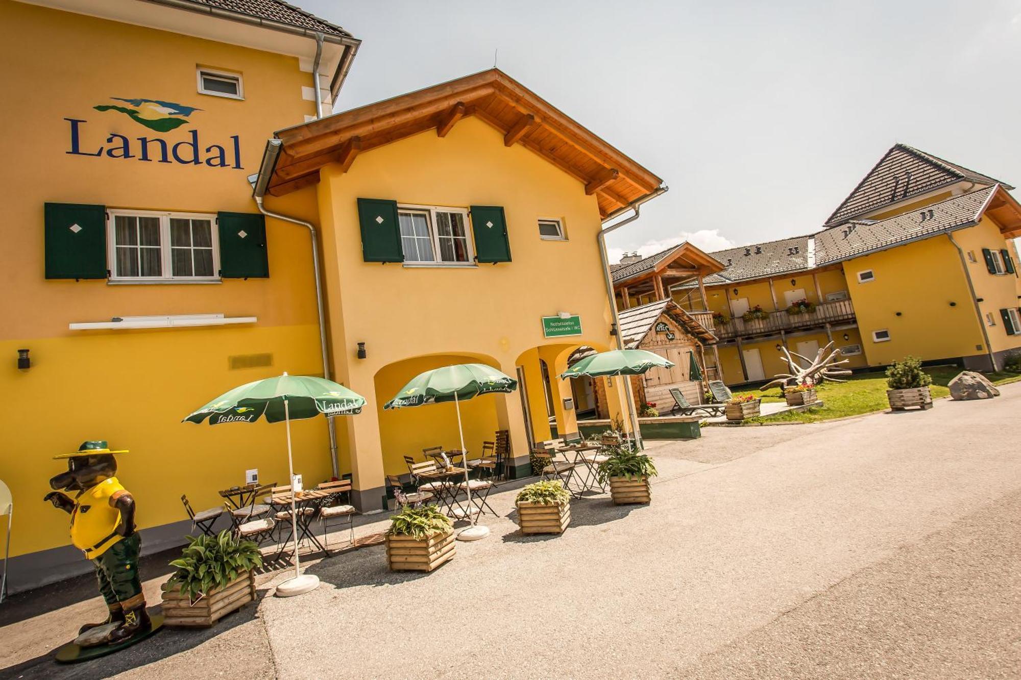 Landal Katschberg Hotel Rennweg am Katschberg Exterior photo