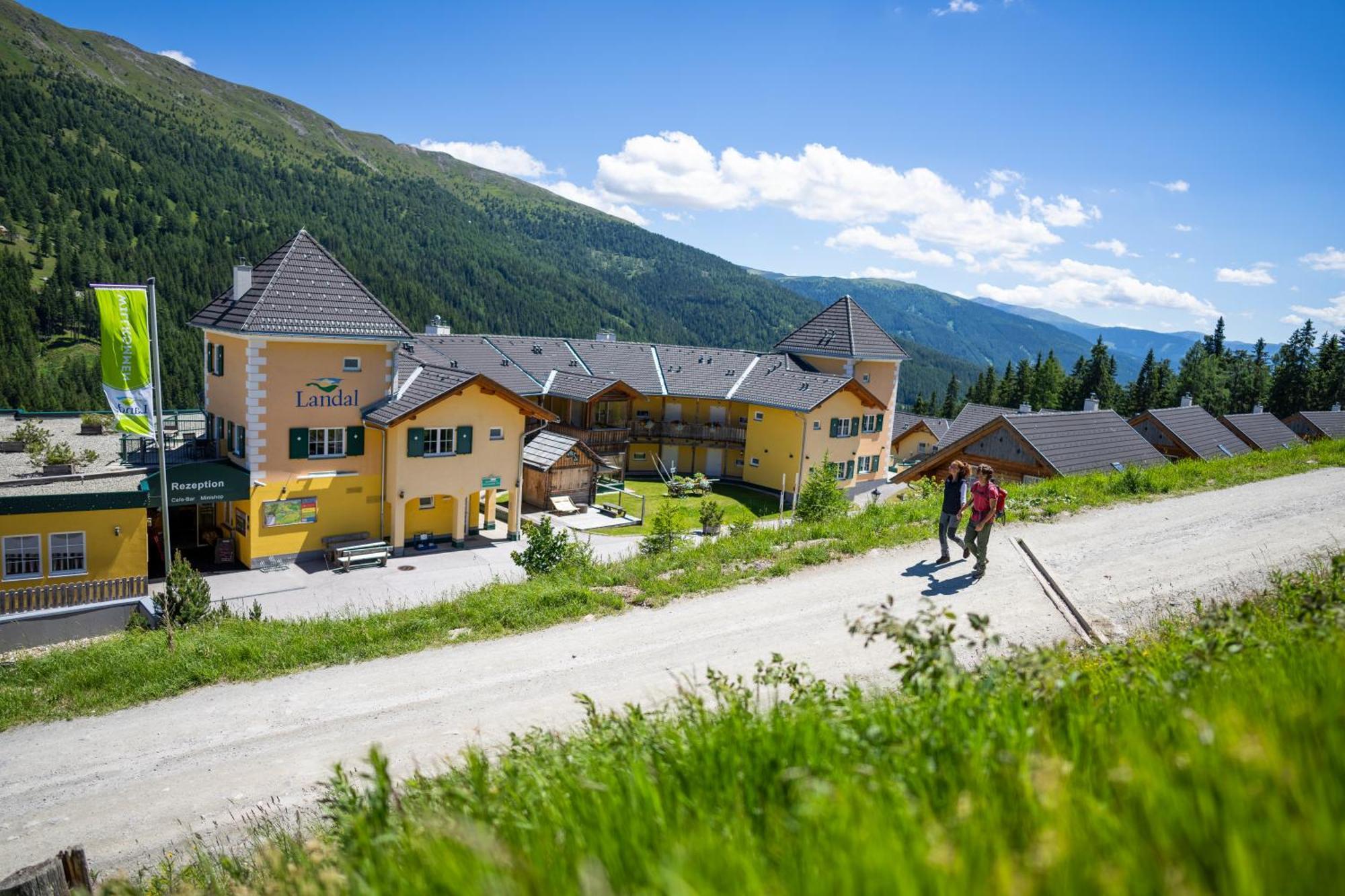 Landal Katschberg Hotel Rennweg am Katschberg Exterior photo